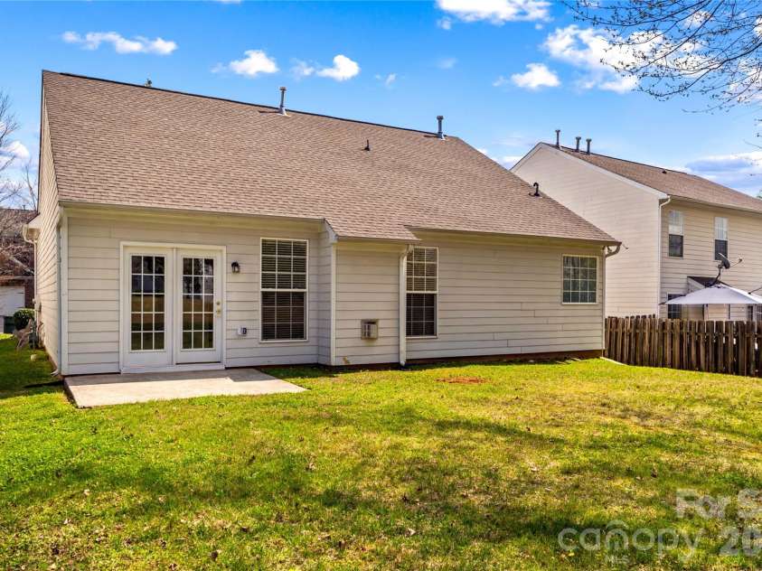 114 Charing Place, Mooresville, NC 28117.  MLS# CAR4360169, YatesRealty ID 7836. 