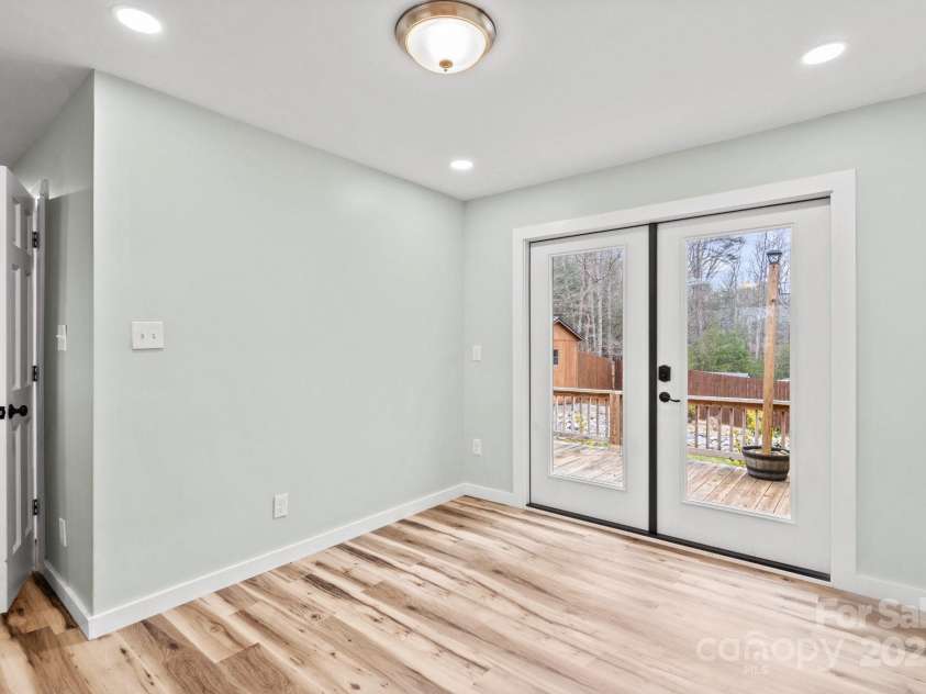 201 Indian Hill Road, Union Grove, NC 28689.  MLS# CAR4224935, YatesRealty ID 7836. 