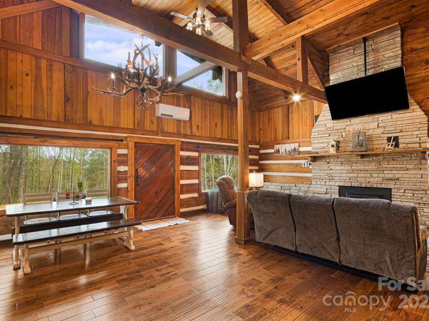 450 Fred Anderson Drive, Hot Springs, NC 28743.  MLS# CAR4249970, YatesRealty ID 7837. 