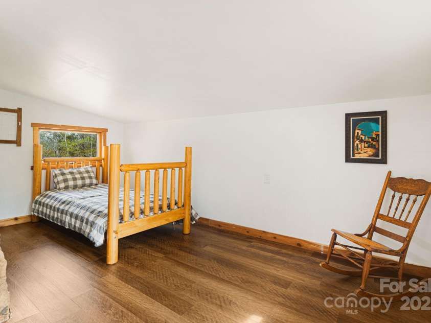 450 Fred Anderson Drive, Hot Springs, NC 28743.  MLS# CAR4249970, YatesRealty ID 7837. 