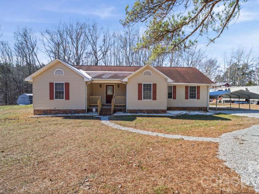 865 Highway 161 Highway, Clover, SC 29710.  MLS# CAR4386890, YatesRealty ID 7837. 