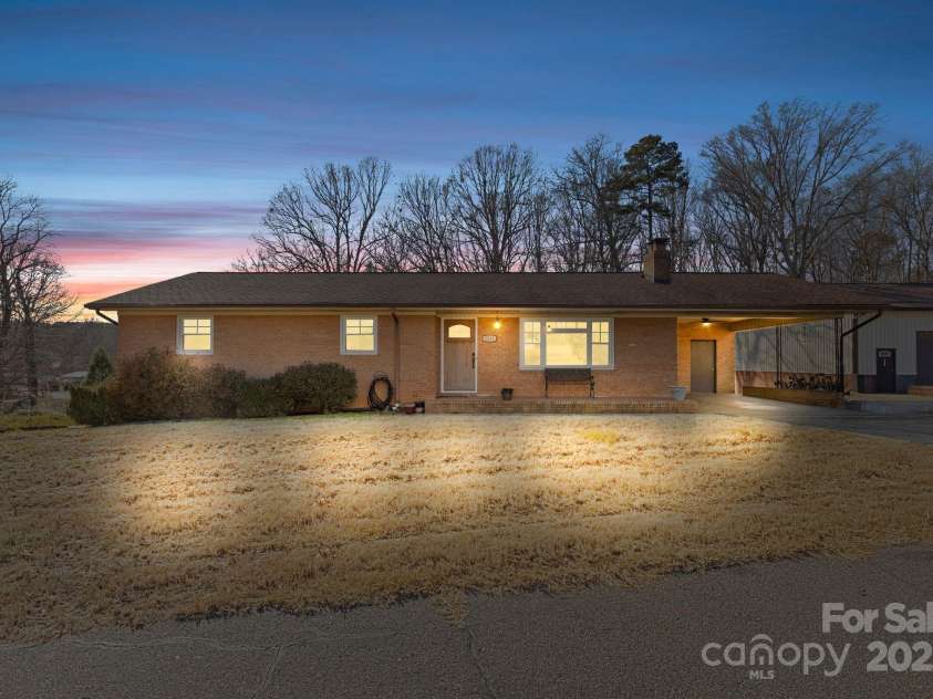 2351 Hudspeth Road, Catawba, NC 28609.  MLS# CAR4202505, YatesRealty ID 7839. 