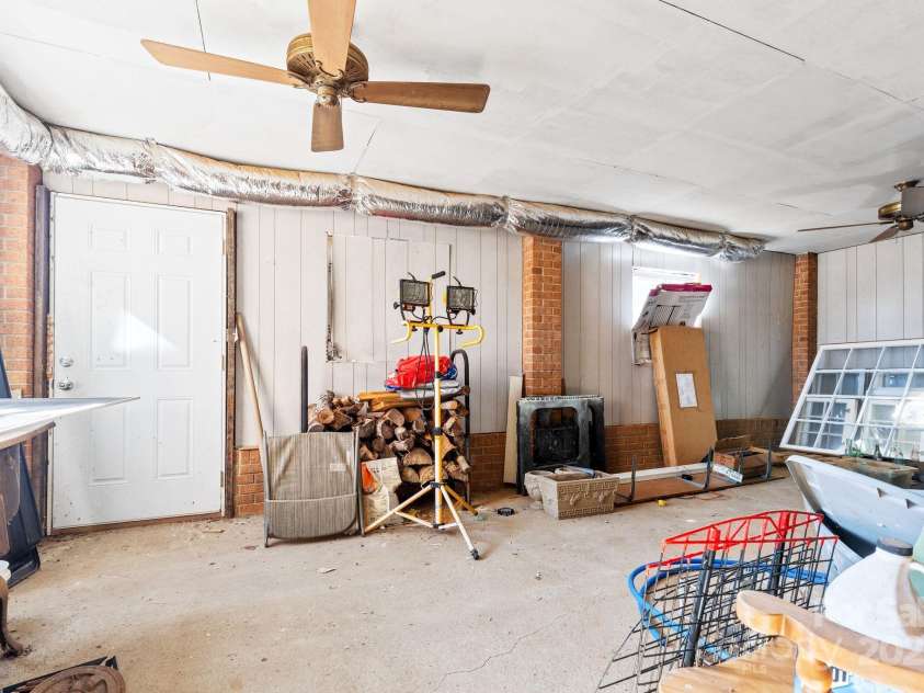 2351 Hudspeth Road, Catawba, NC 28609.  MLS# CAR4202505, YatesRealty ID 7839. 