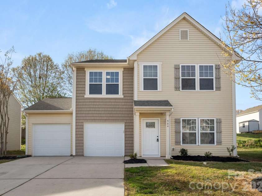 544 Sansberry Drive, York, SC 29745.  MLS# CAR4362282, YatesRealty ID 7839. 