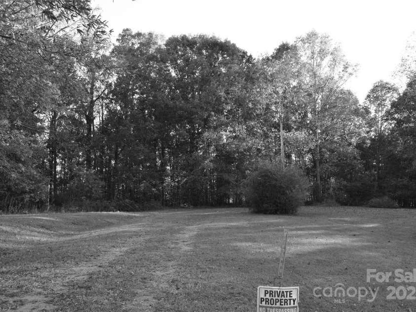 105 Ager Drive, Kings Mountain, NC 28086.  MLS# CAR4316839, YatesRealty ID 784. 