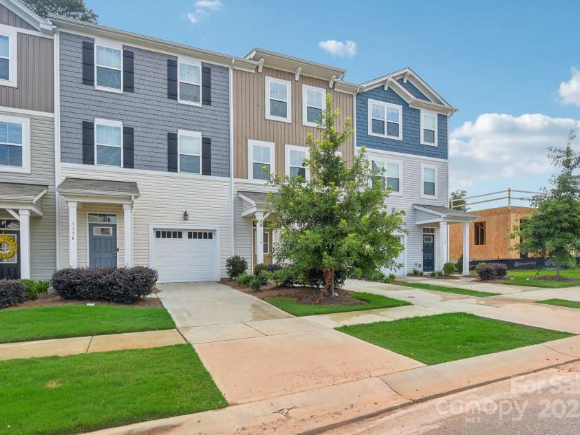 1134 Keydet Drive, Charlotte, NC 28216.  MLS# CAR4308763, YatesRealty ID 784. 