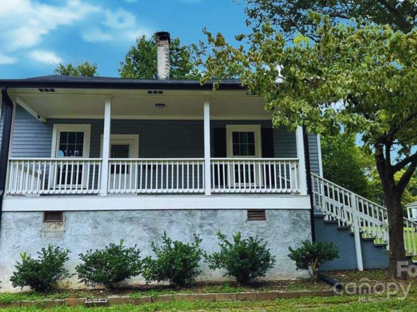 5 Cauthen Street, Rock Hill, SC 29730.  MLS# CAR4208193, YatesRealty ID 784. 