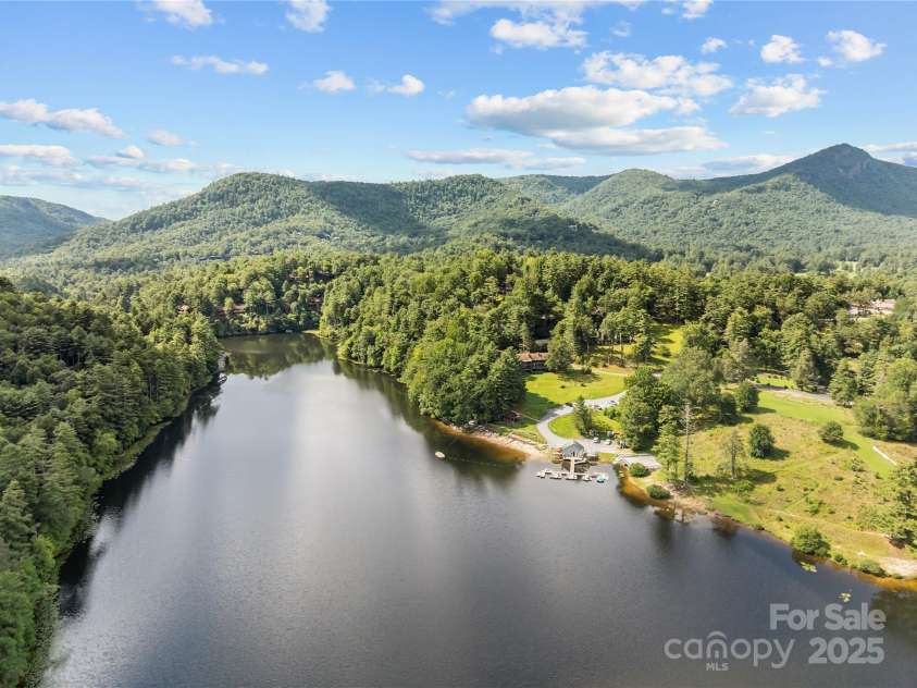 285 Holly Forest Court, Sapphire, NC 28774.  MLS# CAR4293424, YatesRealty ID 7840. 