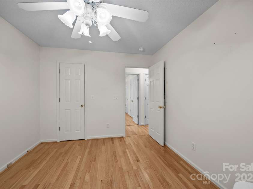 285 Holly Forest Court, Sapphire, NC 28774.  MLS# CAR4293424, YatesRealty ID 7840. 