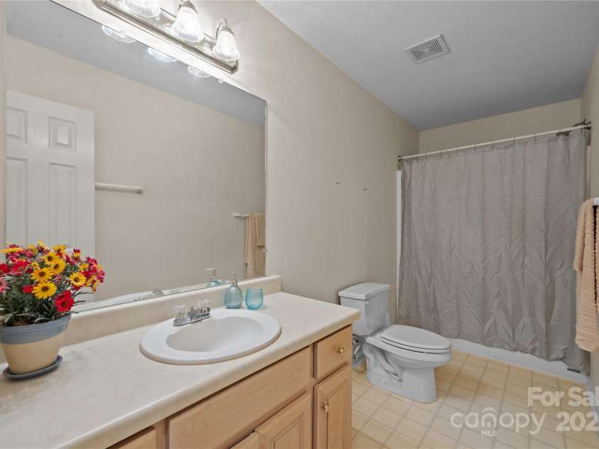 285 Holly Forest Court, Sapphire, NC 28774.  MLS# CAR4293424, YatesRealty ID 7840. 