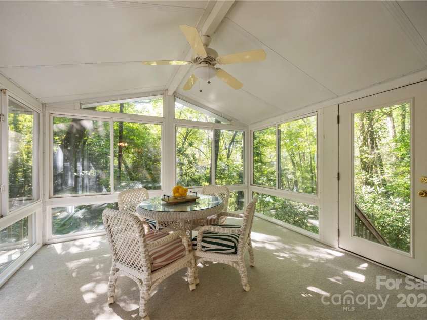 285 Holly Forest Court, Sapphire, NC 28774.  MLS# CAR4293424, YatesRealty ID 7840. 