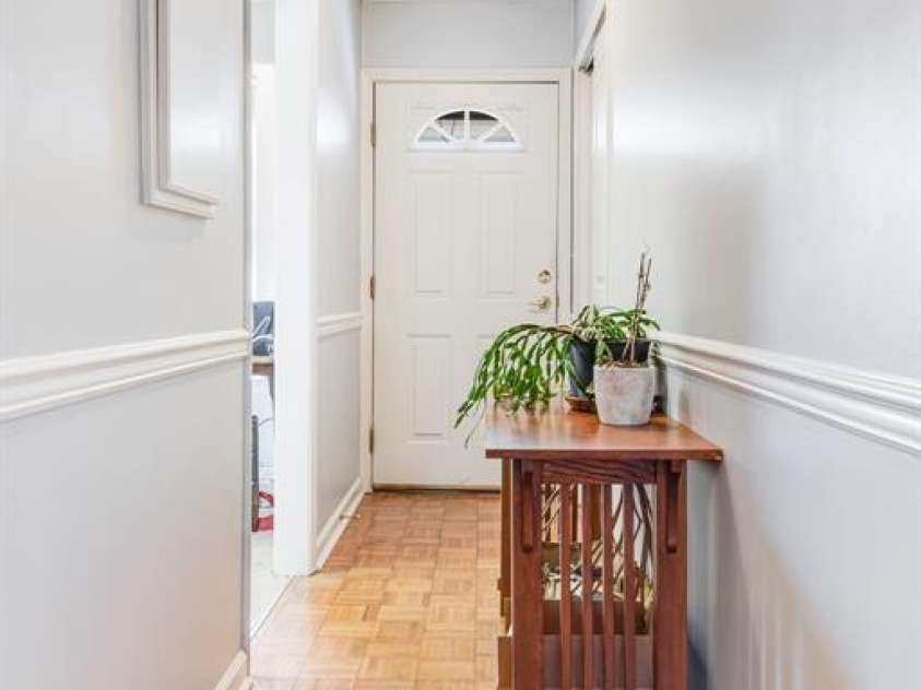 2904 Sagamore Lane, Asheville, NC 28806.  MLS# CAR4327519, YatesRealty ID 7841. 