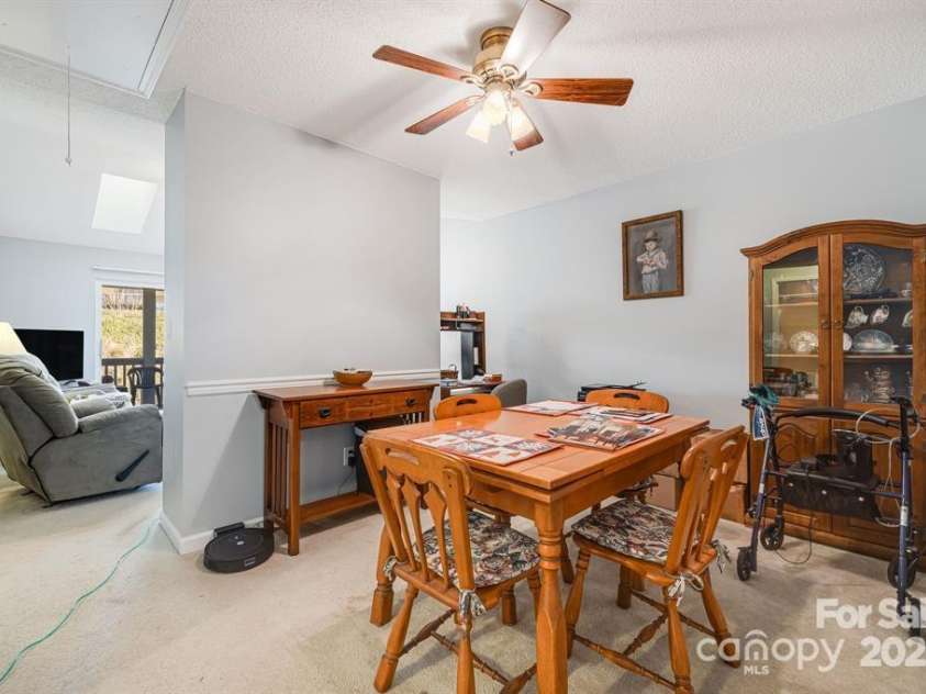 2904 Sagamore Lane, Asheville, NC 28806.  MLS# CAR4327519, YatesRealty ID 7841. 