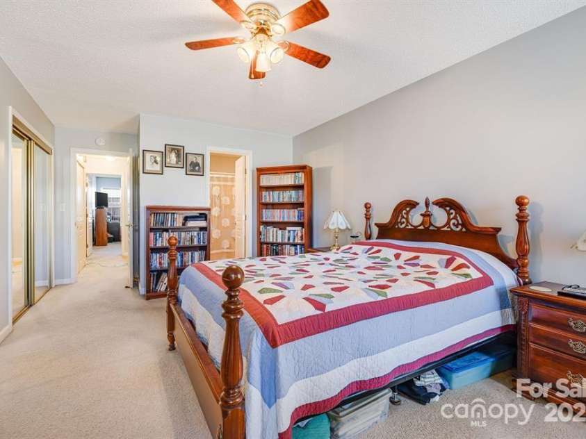 2904 Sagamore Lane, Asheville, NC 28806.  MLS# CAR4327519, YatesRealty ID 7841. 