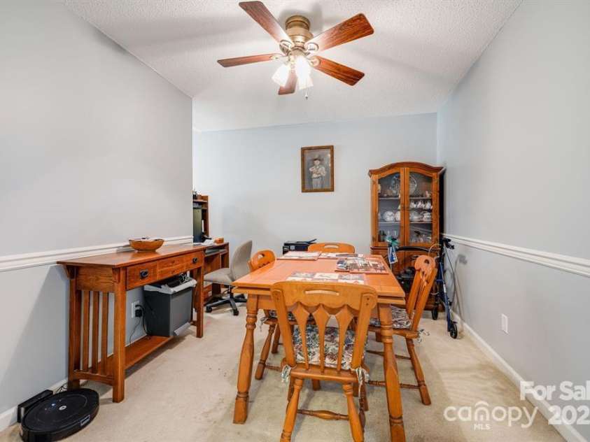 2904 Sagamore Lane, Asheville, NC 28806.  MLS# CAR4327519, YatesRealty ID 7841. 