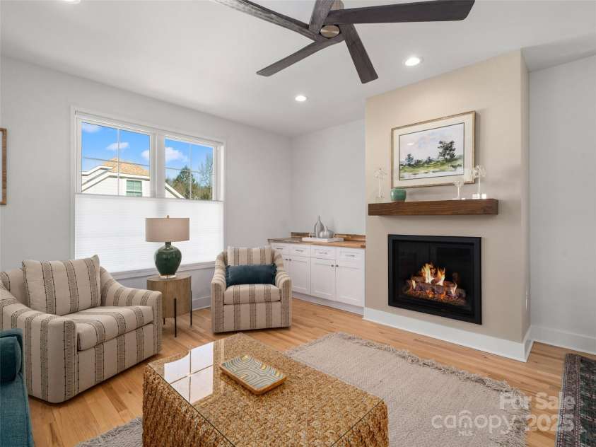 43 Skyvue Court, Saluda, NC 28773.  MLS# CAR4199637, YatesRealty ID 7845. 