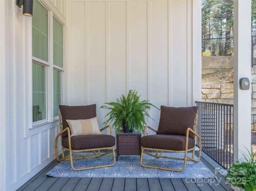 43 Skyvue Court, Saluda, NC 28773.  MLS# CAR4199637, YatesRealty ID 7845. 