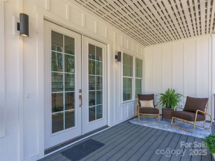 43 Skyvue Court, Saluda, NC 28773.  MLS# CAR4199637, YatesRealty ID 7845. 
