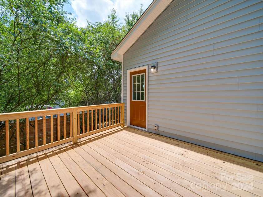 253 Franklin Avenue, Concord, NC 28025.  MLS# CAR4157367, YatesRealty ID 7847. 