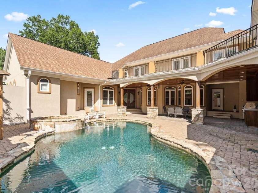 1111 Real Quiet Lane, Waxhaw, NC 28173.  MLS# CAR4349257, YatesRealty ID 7848. 