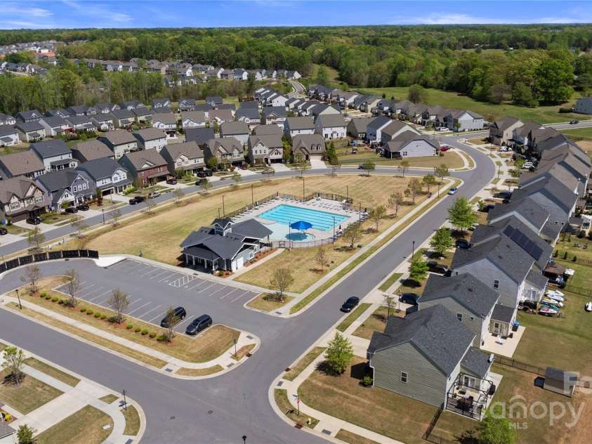 184 Tetcott Street, Mooresville, NC 28115.  MLS# CAR4246979, YatesRealty ID 7848. Community Pool