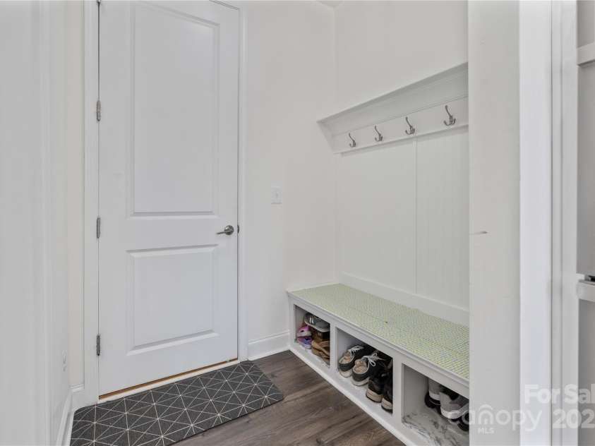 184 Tetcott Street, Mooresville, NC 28115.  MLS# CAR4246979, YatesRealty ID 7848. Drop Zone