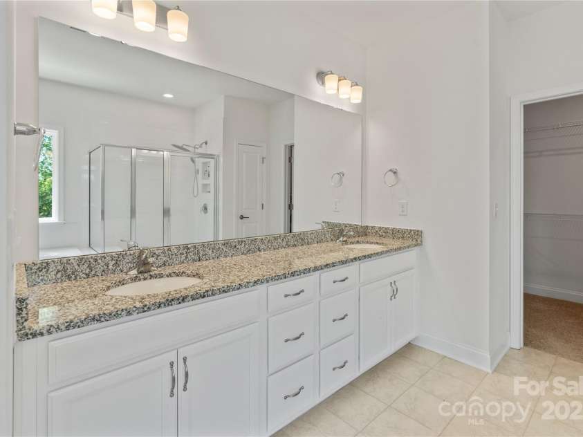 184 Tetcott Street, Mooresville, NC 28115.  MLS# CAR4246979, YatesRealty ID 7848. Dual Sinks
