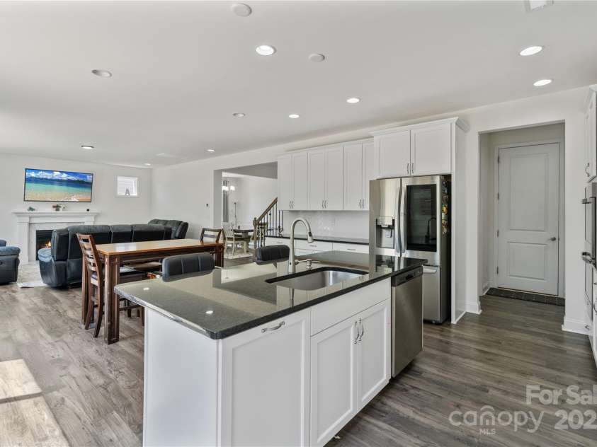 184 Tetcott Street, Mooresville, NC 28115.  MLS# CAR4246979, YatesRealty ID 7848. Open Floor Plan