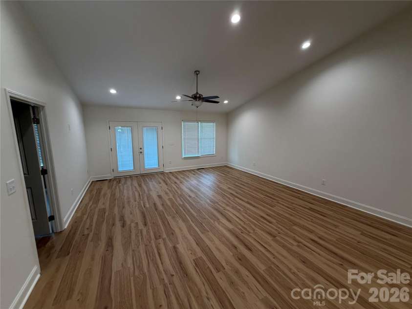 302 Boyd Street, Maiden, NC 28650.  MLS# CAR4399264, YatesRealty ID 7849. Livingroom area