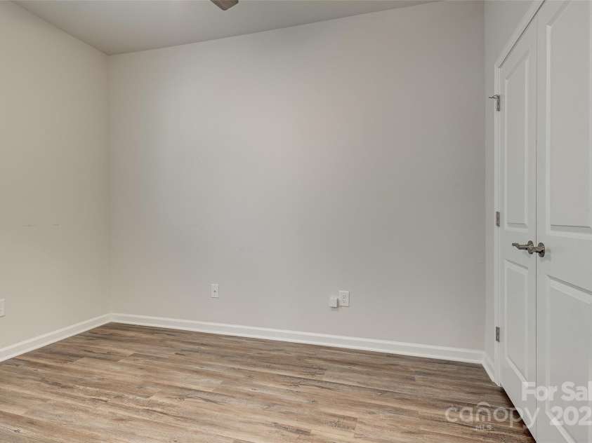 14124 Southbridge Forest Drive, Charlotte, NC 28273.  MLS# CAR4318269, YatesRealty ID 785. 