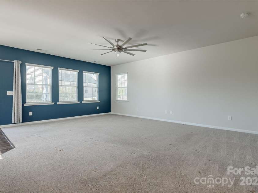 14124 Southbridge Forest Drive, Charlotte, NC 28273.  MLS# CAR4318269, YatesRealty ID 785. 