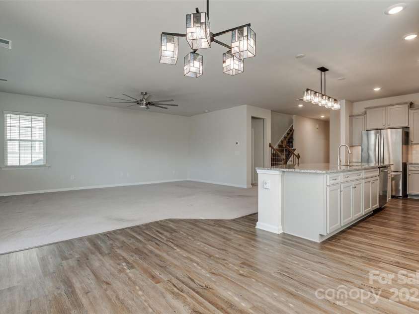 14124 Southbridge Forest Drive, Charlotte, NC 28273.  MLS# CAR4318269, YatesRealty ID 785. 