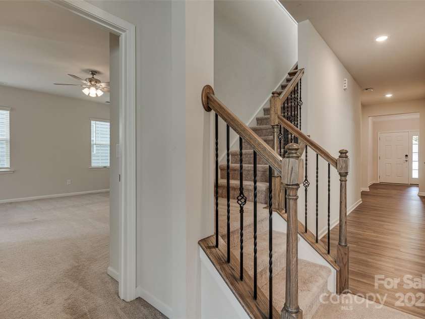 14124 Southbridge Forest Drive, Charlotte, NC 28273.  MLS# CAR4318269, YatesRealty ID 785. 