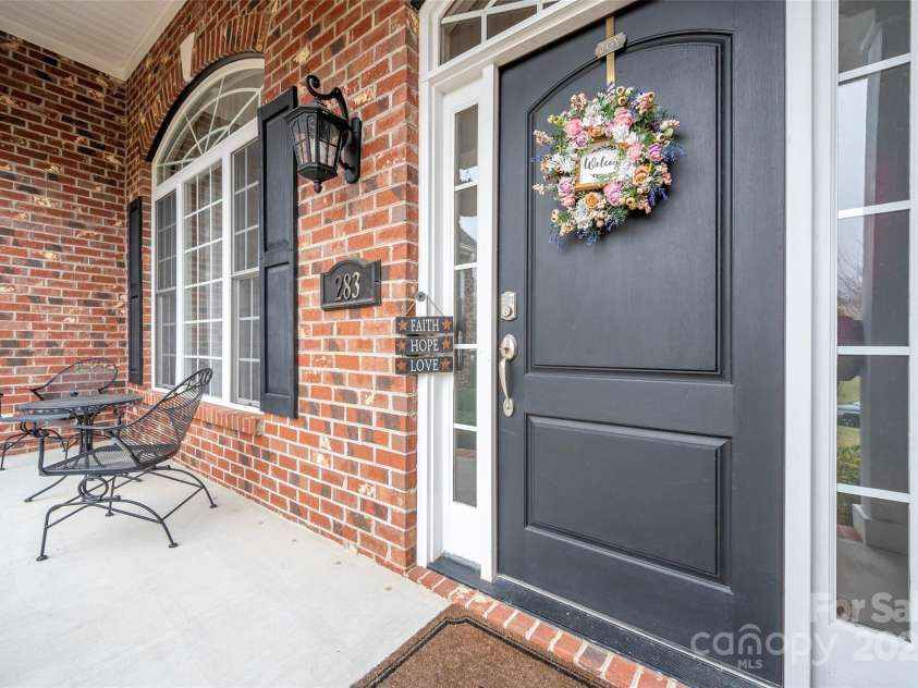 283 Norwood Hills Drive, Winston Salem, NC 27107.  MLS# CAR4333482, YatesRealty ID 785. 