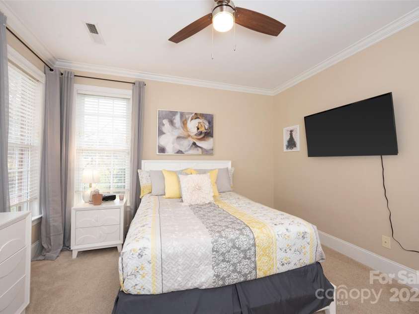 283 Norwood Hills Drive, Winston Salem, NC 27107.  MLS# CAR4333482, YatesRealty ID 785. 