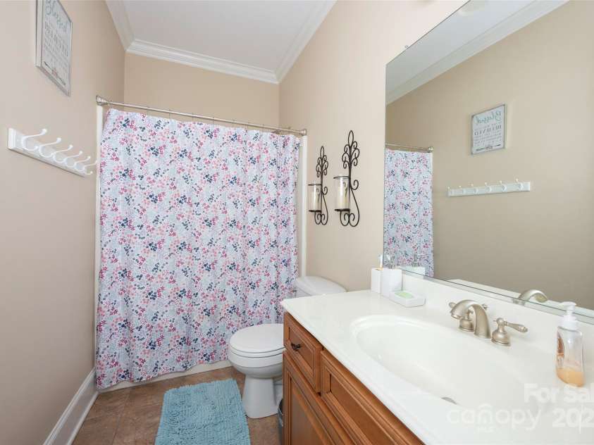 283 Norwood Hills Drive, Winston Salem, NC 27107.  MLS# CAR4333482, YatesRealty ID 785. 