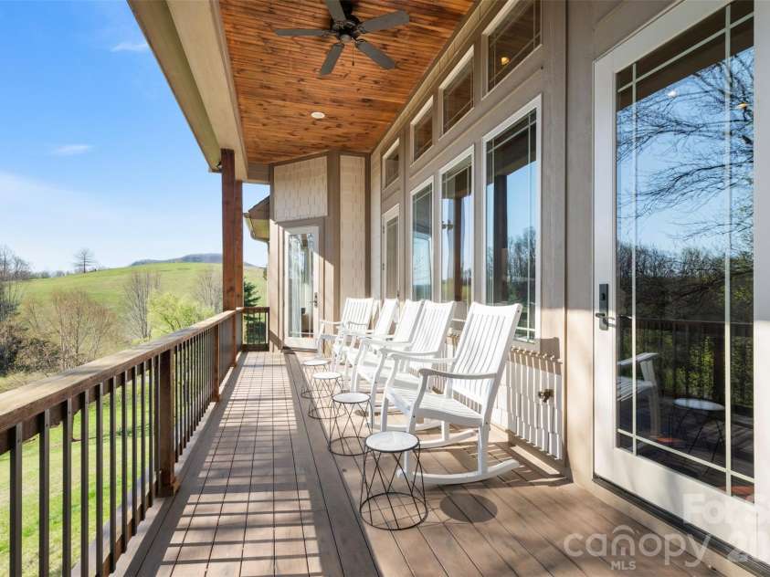 46 N Ridge Lane, Newland, NC 28657.  MLS# CAR4364617, YatesRealty ID 7850. 