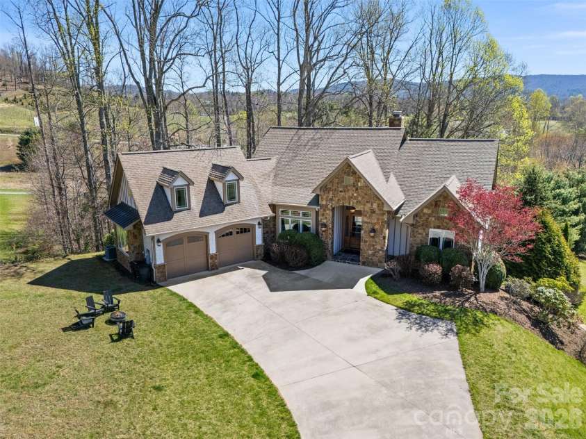 46 N Ridge Lane, Newland, NC 28657.  MLS# CAR4364617, YatesRealty ID 7850. 