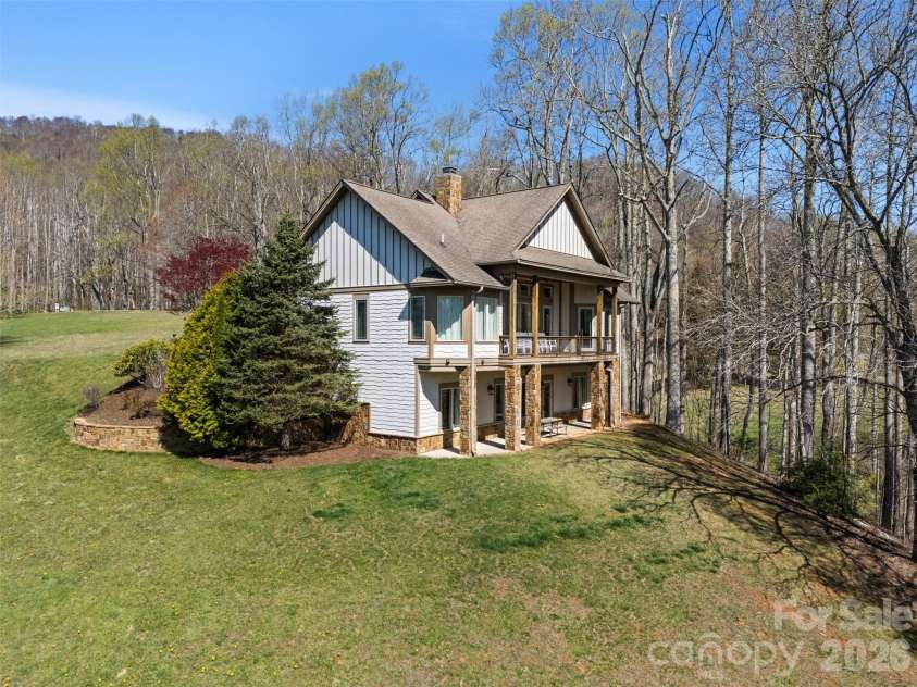 46 N Ridge Lane, Newland, NC 28657.  MLS# CAR4364617, YatesRealty ID 7850. 