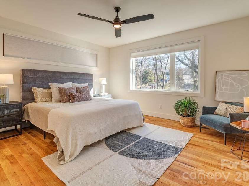 21 Orrinel Way, Asheville, NC 28806.  MLS# CAR4333114, YatesRealty ID 7852. 