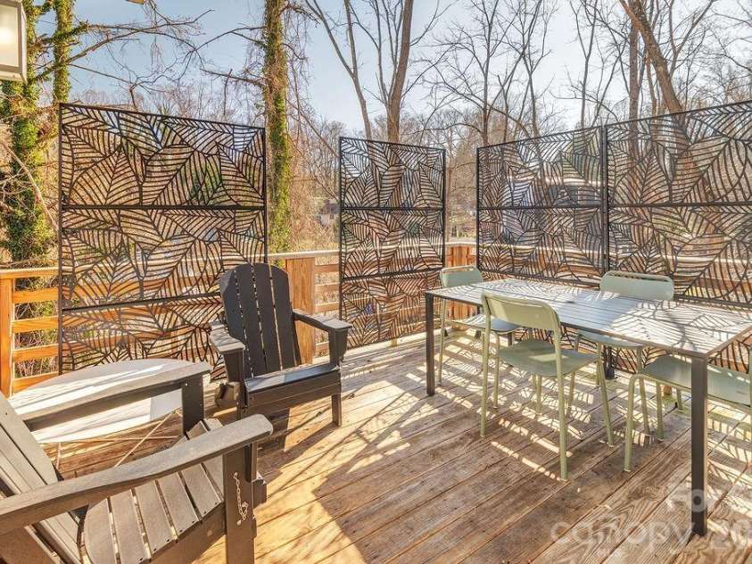 21 Orrinel Way, Asheville, NC 28806.  MLS# CAR4333114, YatesRealty ID 7852. 