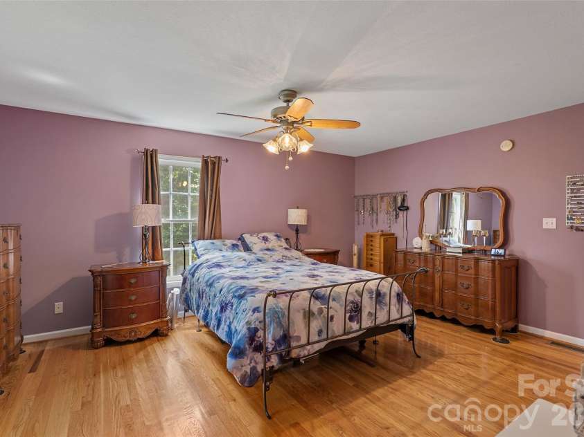 15 Willow Knolls Drive, Weaverville, NC 28787.  MLS# CAR4281968, YatesRealty ID 7854. 