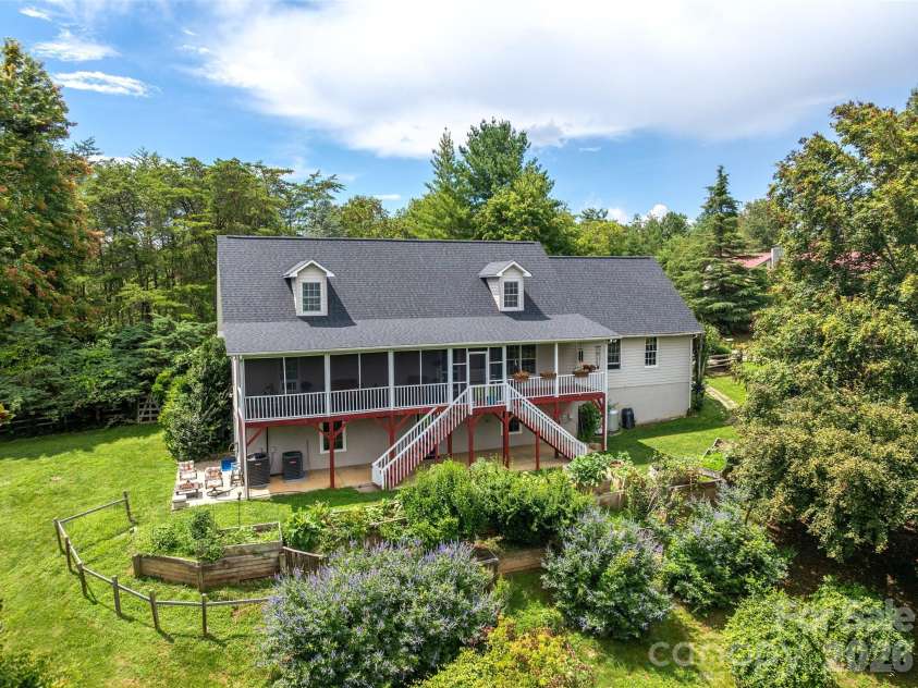 15 Willow Knolls Drive, Weaverville, NC 28787.  MLS# CAR4281968, YatesRealty ID 7854. 