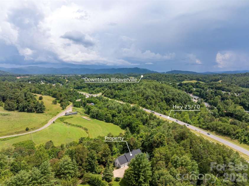 15 Willow Knolls Drive, Weaverville, NC 28787.  MLS# CAR4281968, YatesRealty ID 7854. 