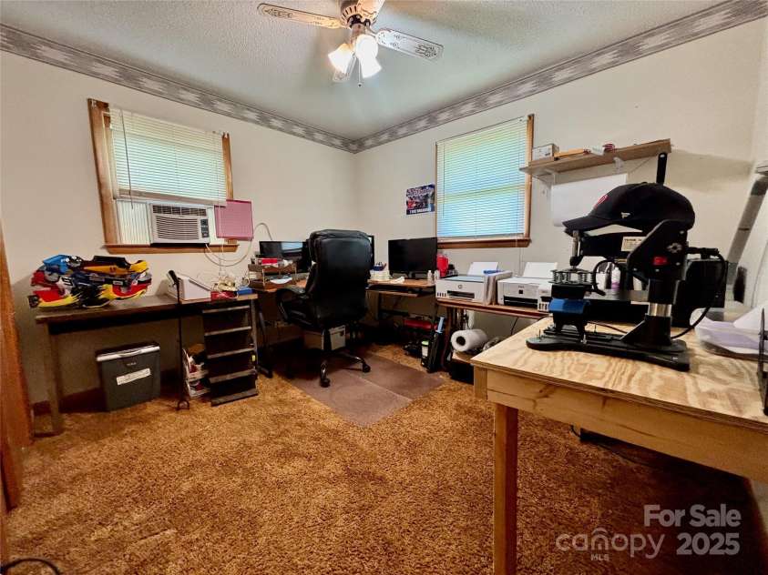 138 Friendship Drive, Ellenboro, NC 28040.  MLS# CAR4243904, YatesRealty ID 7855. 