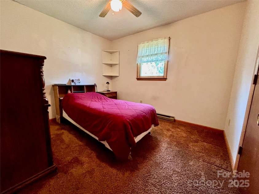 138 Friendship Drive, Ellenboro, NC 28040.  MLS# CAR4243904, YatesRealty ID 7855. 