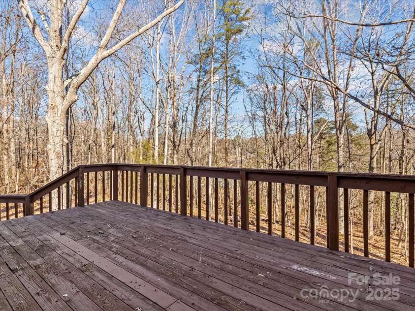 188 Mary Circle, Concord, NC 28025.  MLS# CAR4214632, YatesRealty ID 7856. 