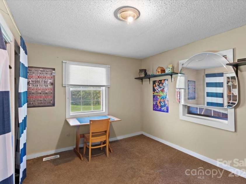 2110 Greenbriar Road, Statesville, NC 28625.  MLS# CAR4172062, YatesRealty ID 7857. 