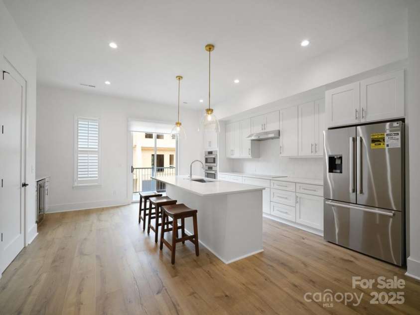 2508 Park Rose Lane, Charlotte, NC 28204.  MLS# CAR4241360, YatesRealty ID 7861. Kitchen