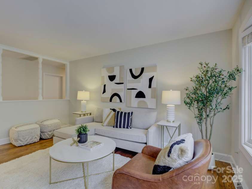 5601 Londonderry Road, Charlotte, NC 28210.  MLS# CAR4247091, YatesRealty ID 7862. Welcome to 5601 Londonderry Road